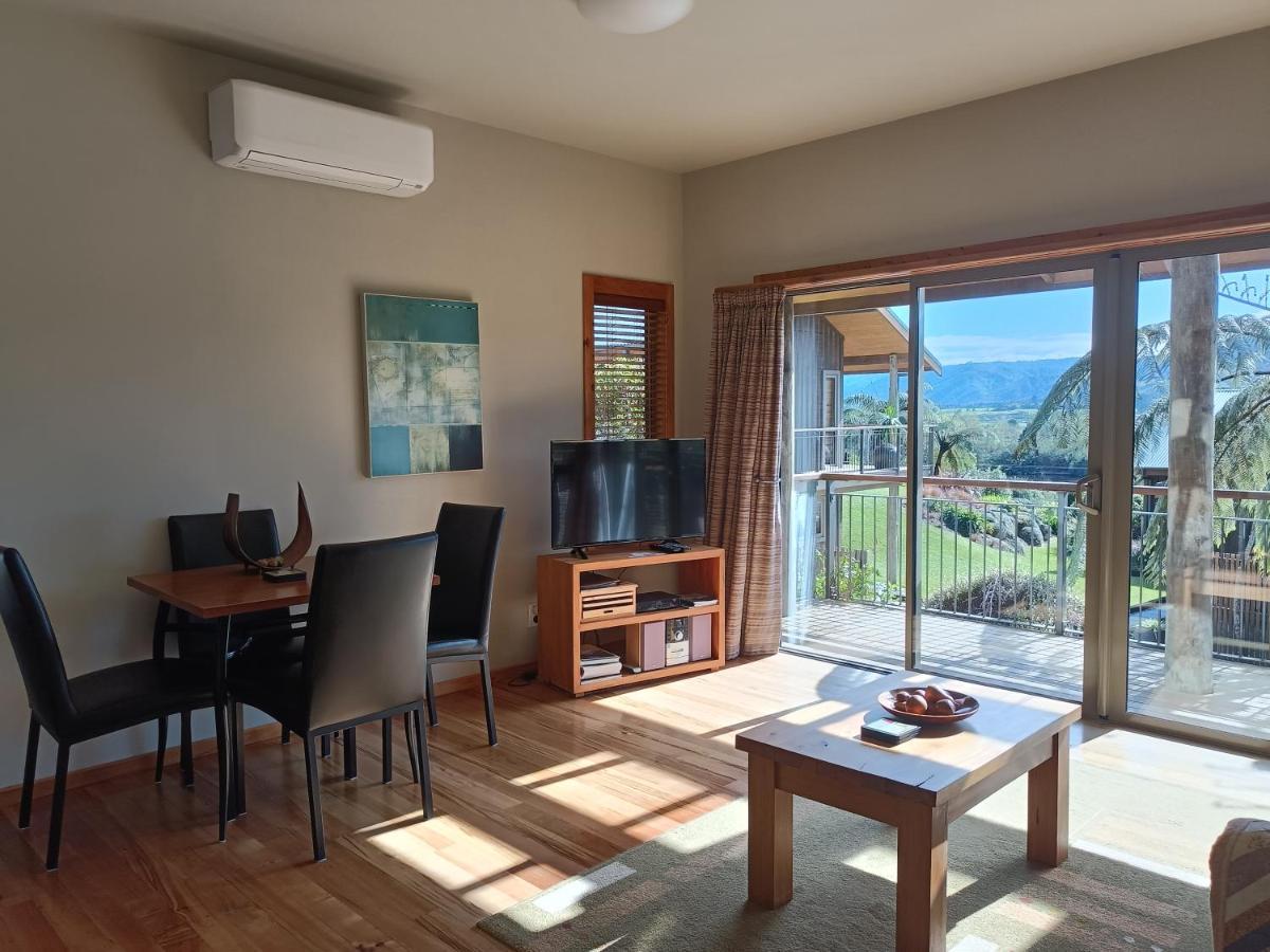 Riverstone Retreat Karamea Extérieur photo