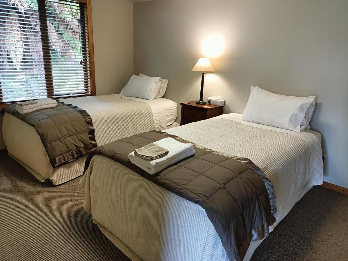 Riverstone Retreat Karamea Extérieur photo