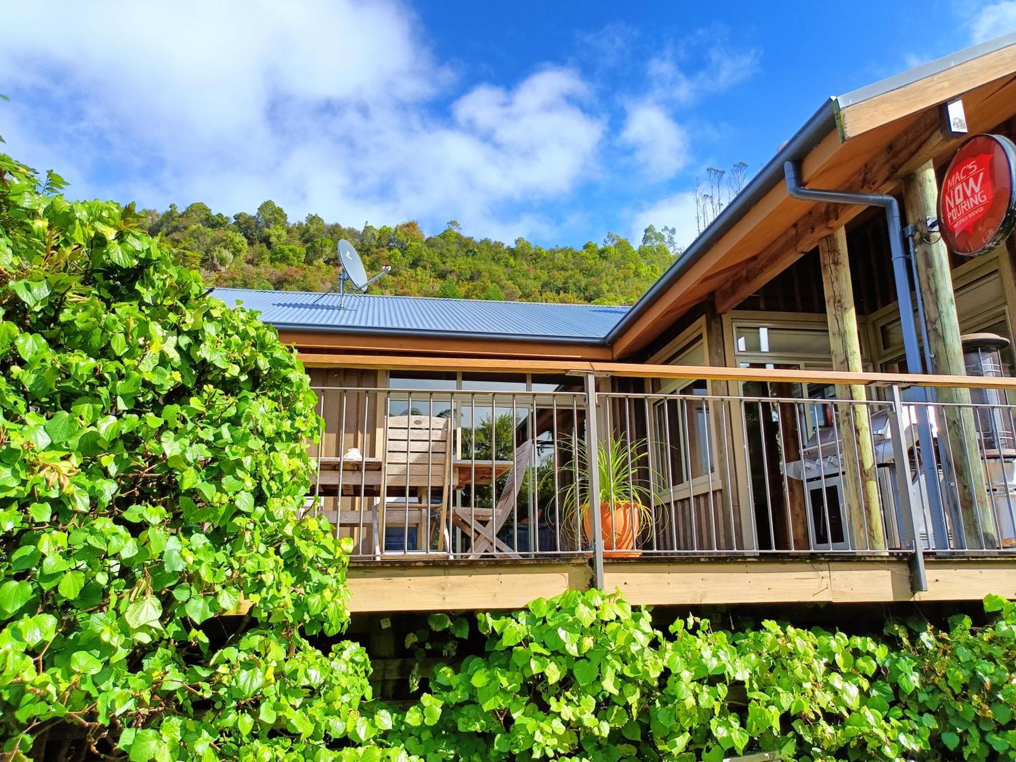 Riverstone Retreat Karamea Chambre photo